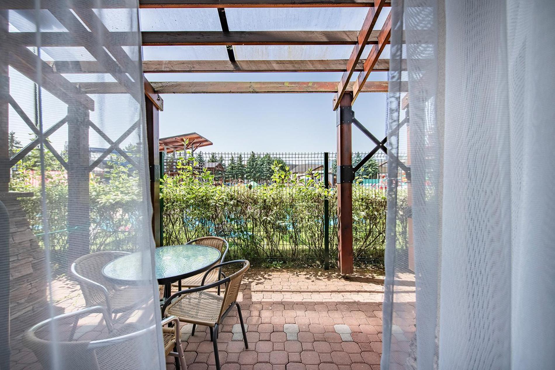 Besenova Apartman Korzar Exterior photo